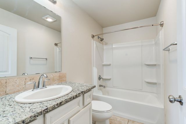 7012 34th Place, Lubbock, TX 79407