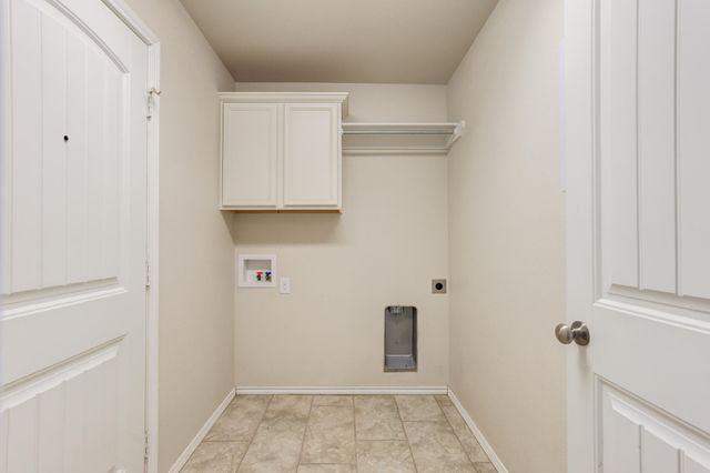 7012 34th Place, Lubbock, TX 79407