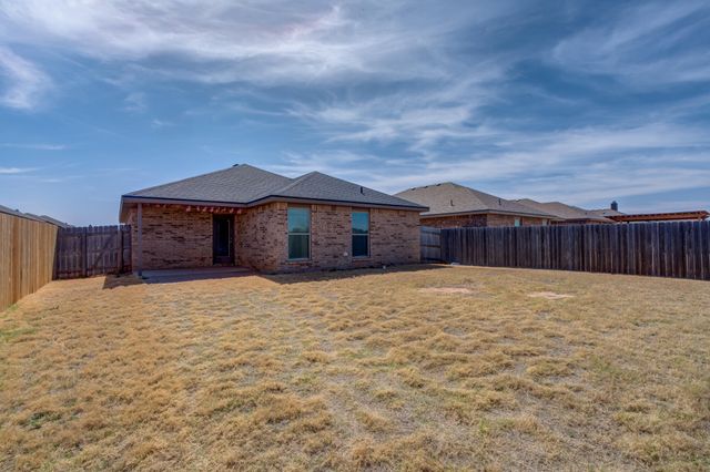 7012 34th Place, Lubbock, TX 79407