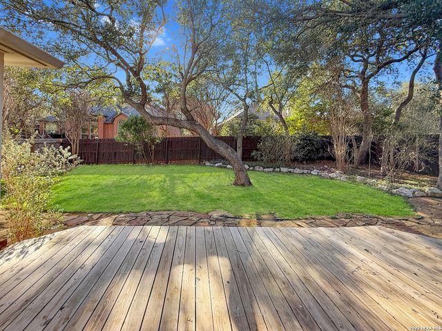 1803 Lookout Forest, San Antonio, TX 78260