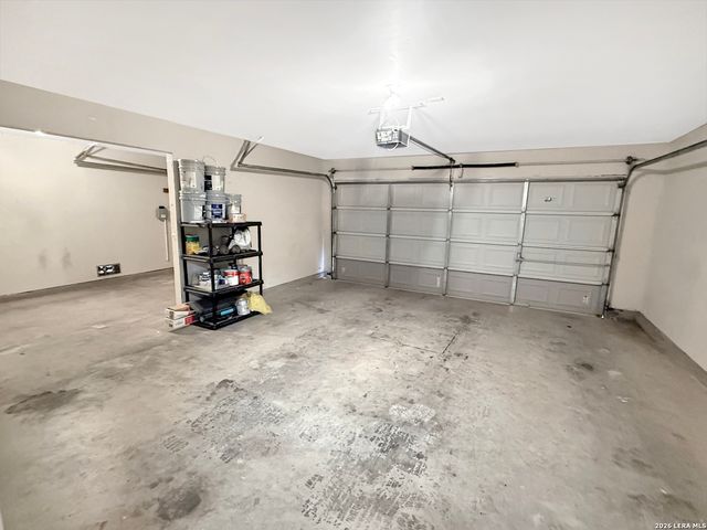 1803 Lookout Forest, San Antonio, TX 78260