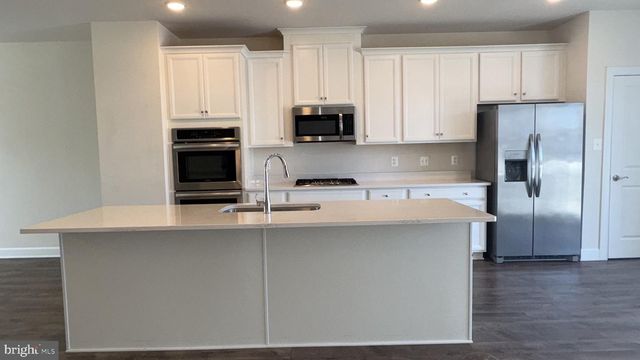2907 CHALKSTONE PL, Waldorf, MD 20601