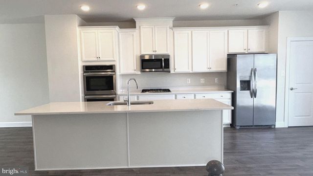 2907 CHALKSTONE PL, Waldorf, MD 20601