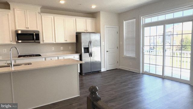 2907 CHALKSTONE PL, Waldorf, MD 20601