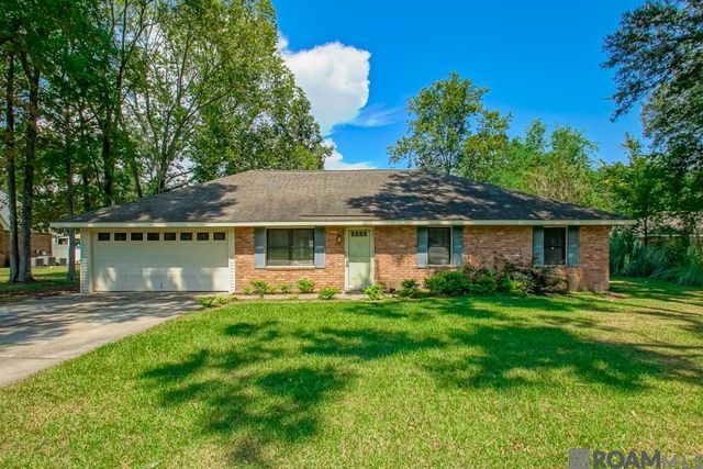 9338 Prince Charles St, Denham Springs, LA 70726