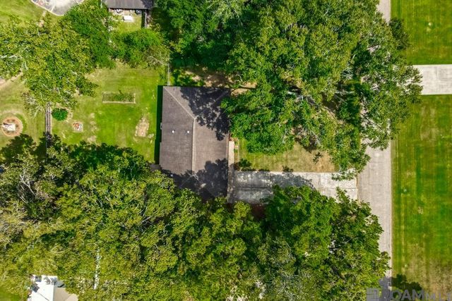 9338 Prince Charles St, Denham Springs, LA 70726