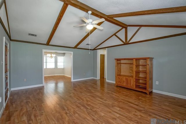 9338 Prince Charles St, Denham Springs, LA 70726