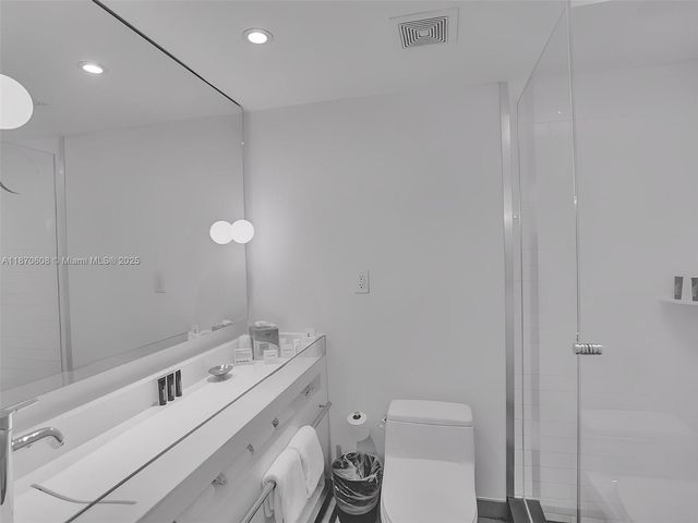 1100 West Ave 1024, Miami Beach, FL 33139