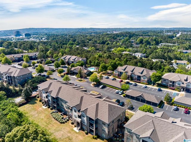 903 Riverhaven Pl Unit 903, Hoover, AL 35244