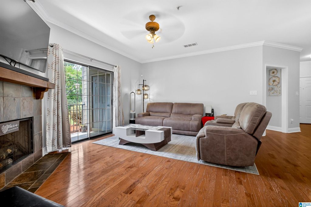 903 Riverhaven Pl Unit 903, Hoover, AL 35244