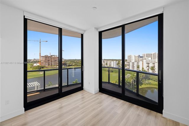 101 Diplomat Pkwy 0901, Hallandale Beach, FL 33009