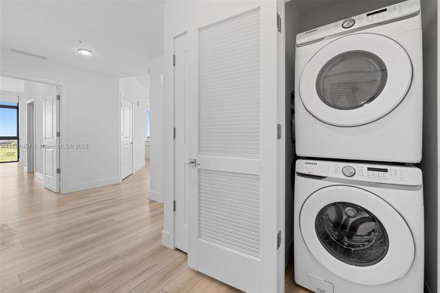 101 Diplomat Pkwy 0901, Hallandale Beach, FL 33009