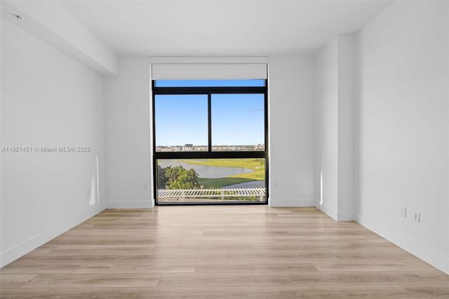 101 Diplomat Pkwy 0901, Hallandale Beach, FL 33009