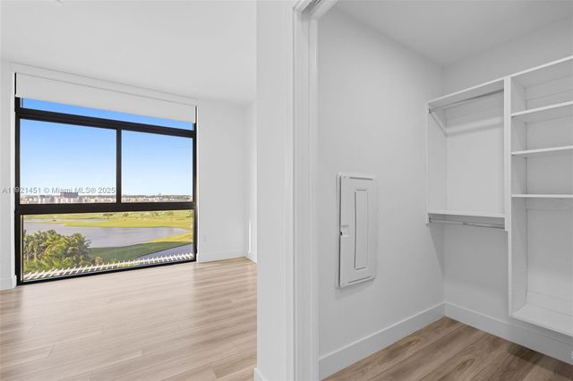 101 Diplomat Pkwy 0901, Hallandale Beach, FL 33009