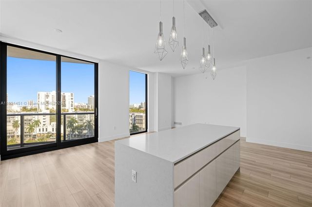 101 Diplomat Pkwy 0901, Hallandale Beach, FL 33009