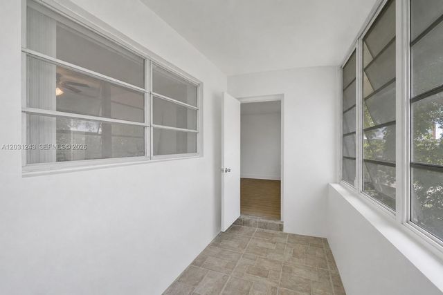 1400 NE 191st Street 343, Miami, FL 33179