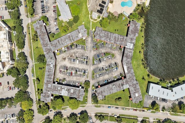 1400 NE 191st Street 343, Miami, FL 33179
