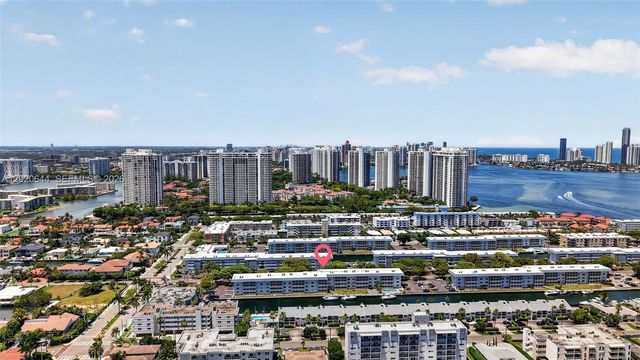 3550 NE 169th St 407, North Miami Beach, FL 33160