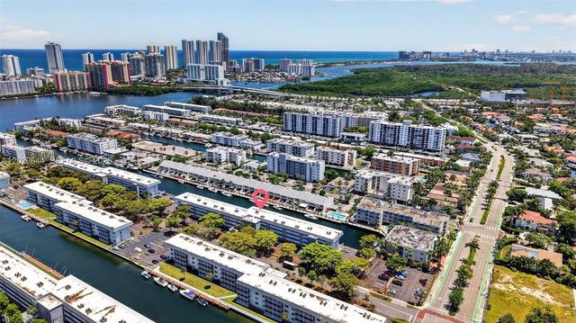 3550 NE 169th St 407, North Miami Beach, FL 33160