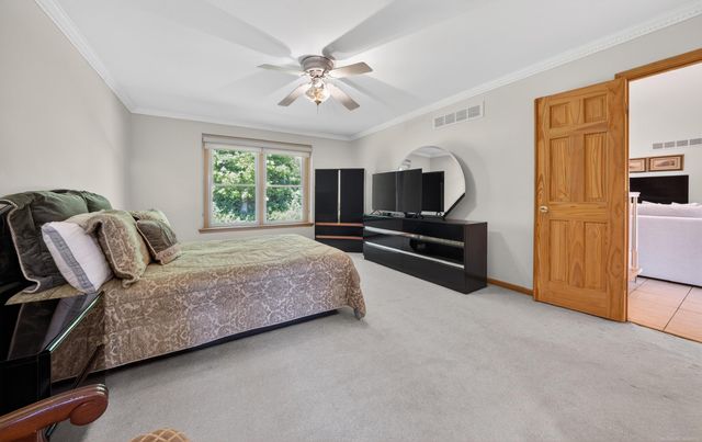 40219 Denbigh Drive, Sterling Heights, MI 48310