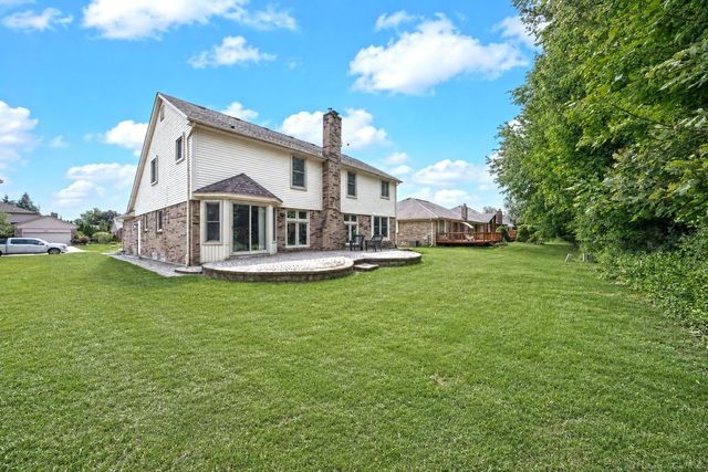 40219 Denbigh Drive, Sterling Heights, MI 48310