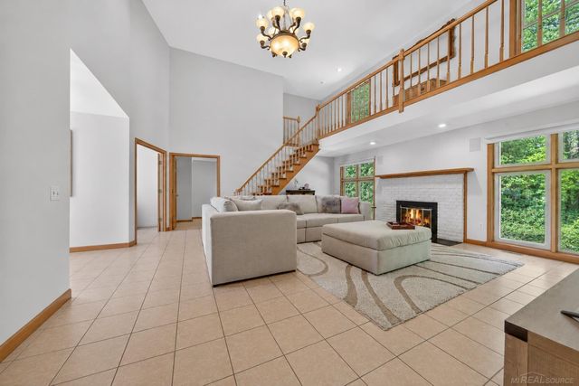 40219 Denbigh Drive, Sterling Heights, MI 48310