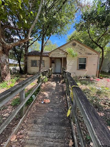 1807 Church Ave, Tyler, TX 75702