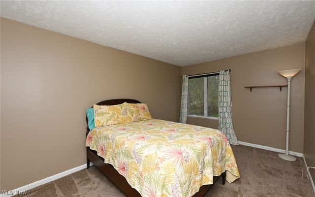 5780 Emerald Ridge Pky, Solon, OH 44139