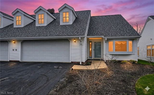 5780 Emerald Ridge Pky, Solon, OH 44139