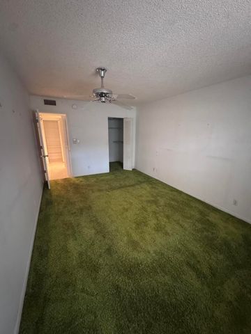 5660 SW 3rd Place 105, Margate, FL 33068