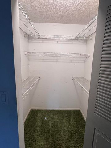 5660 SW 3rd Place 105, Margate, FL 33068