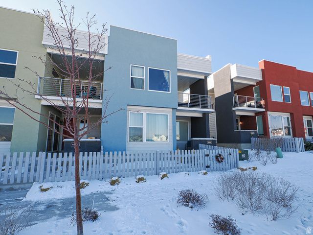 6661 W MEADOW GRASS DR, South Jordan, UT 84009