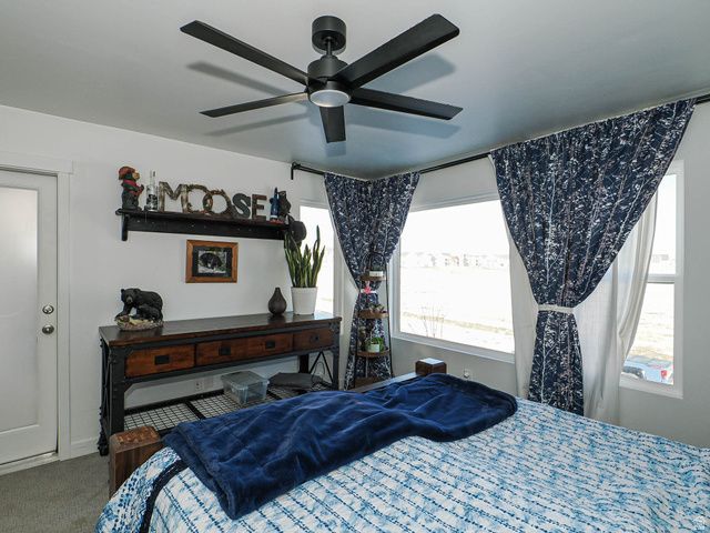 6661 W MEADOW GRASS DR, South Jordan, UT 84009