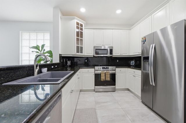 732 Belle Grove Lane, West Palm Beach, FL 33411