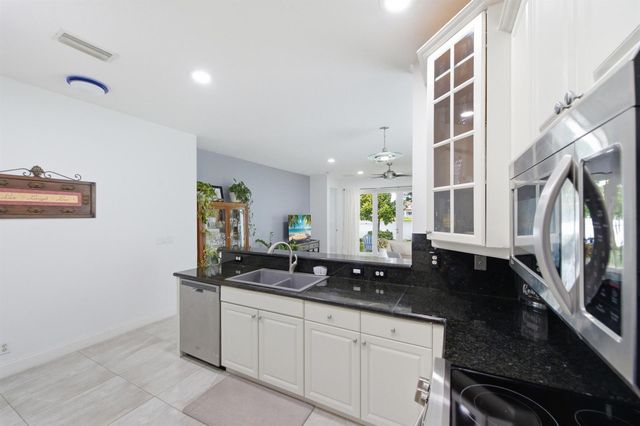 732 Belle Grove Lane, West Palm Beach, FL 33411