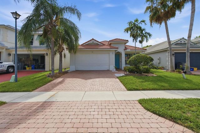 732 Belle Grove Lane, West Palm Beach, FL 33411
