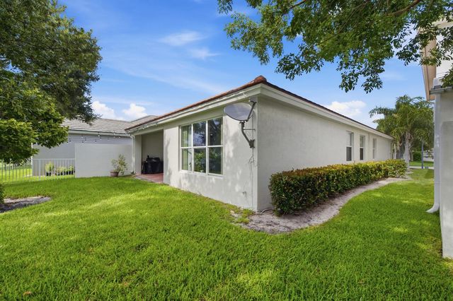 732 Belle Grove Lane, West Palm Beach, FL 33411