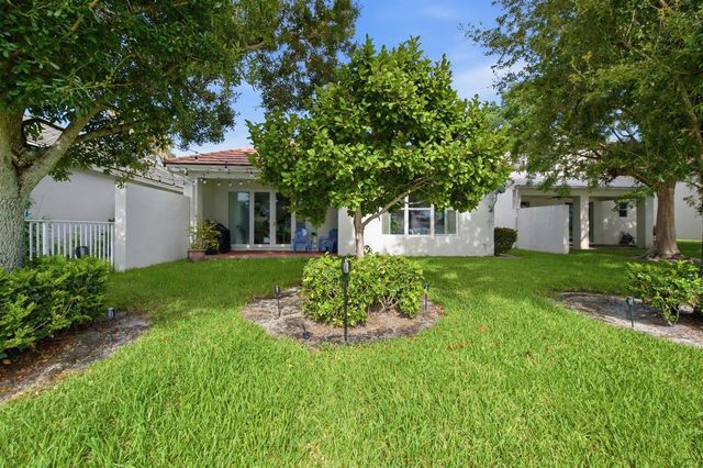 732 Belle Grove Lane, West Palm Beach, FL 33411