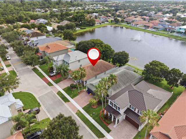 732 Belle Grove Lane, West Palm Beach, FL 33411