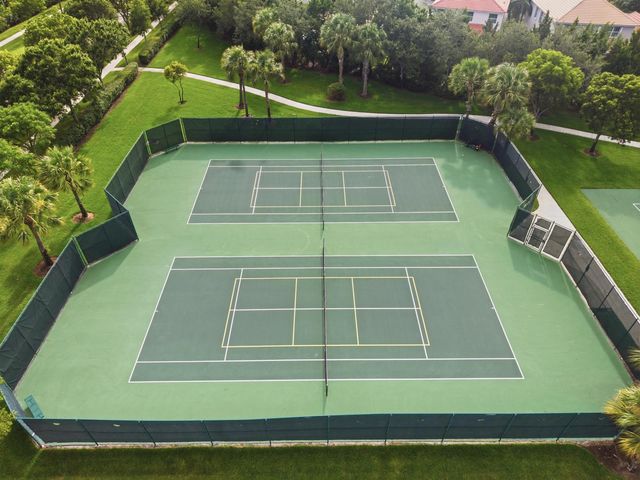 732 Belle Grove Lane, West Palm Beach, FL 33411