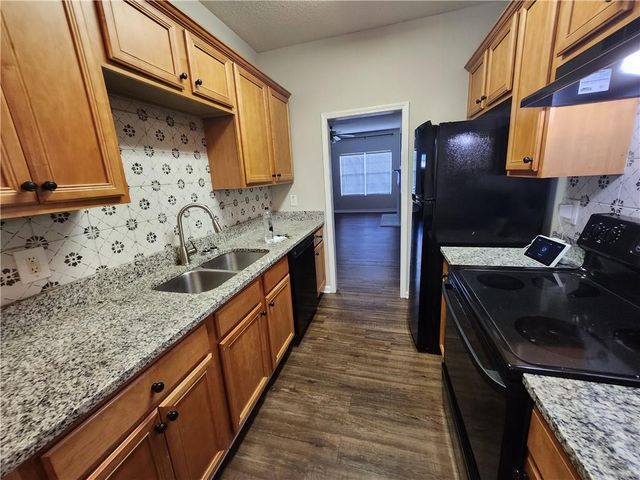 4217 Legacy Square, Atlanta, GA 30349