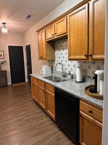 4217 Legacy Square, Atlanta, GA 30349