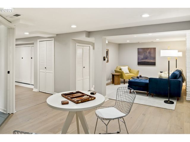 4039 Ne 76TH Ave, Portland, OR 97213
