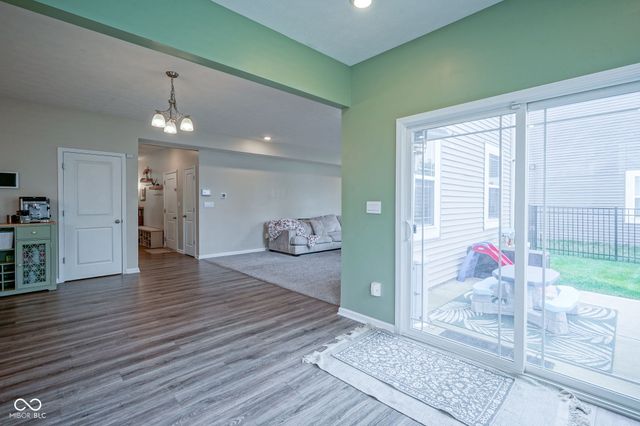 6810 Birmingham Avenue, Mccordsville, IN 46055