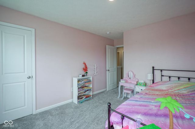 6810 Birmingham Avenue, Mccordsville, IN 46055