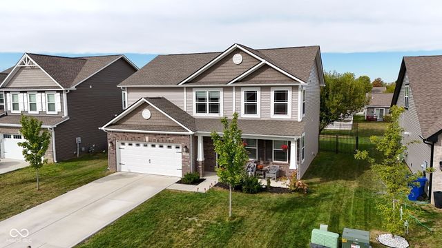 6810 Birmingham Avenue, Mccordsville, IN 46055