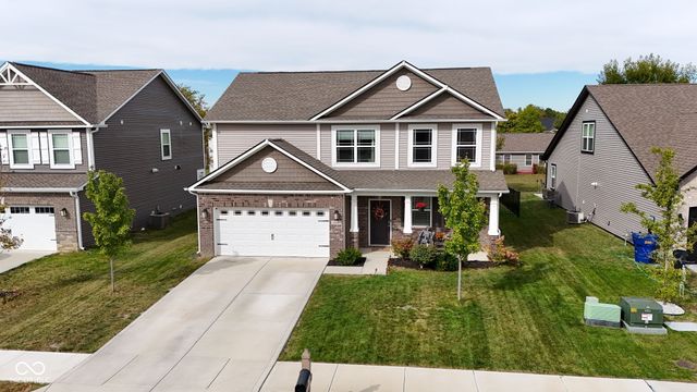 6810 Birmingham Avenue, Mccordsville, IN 46055