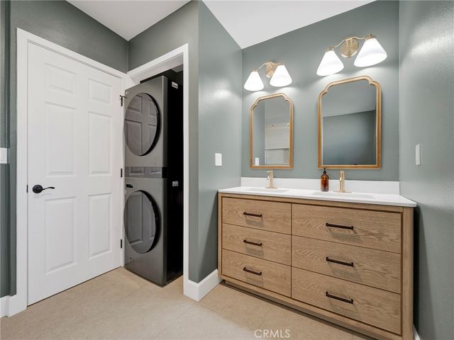 900 N Parish, Burbank, CA 91506