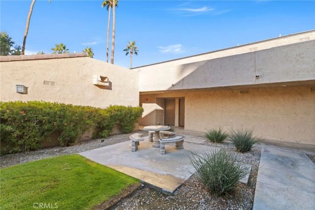 5300 E Waverly Dr. M4115, Palm Springs, CA 92264