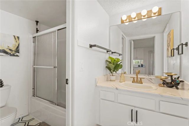 5300 E Waverly Dr. M4115, Palm Springs, CA 92264